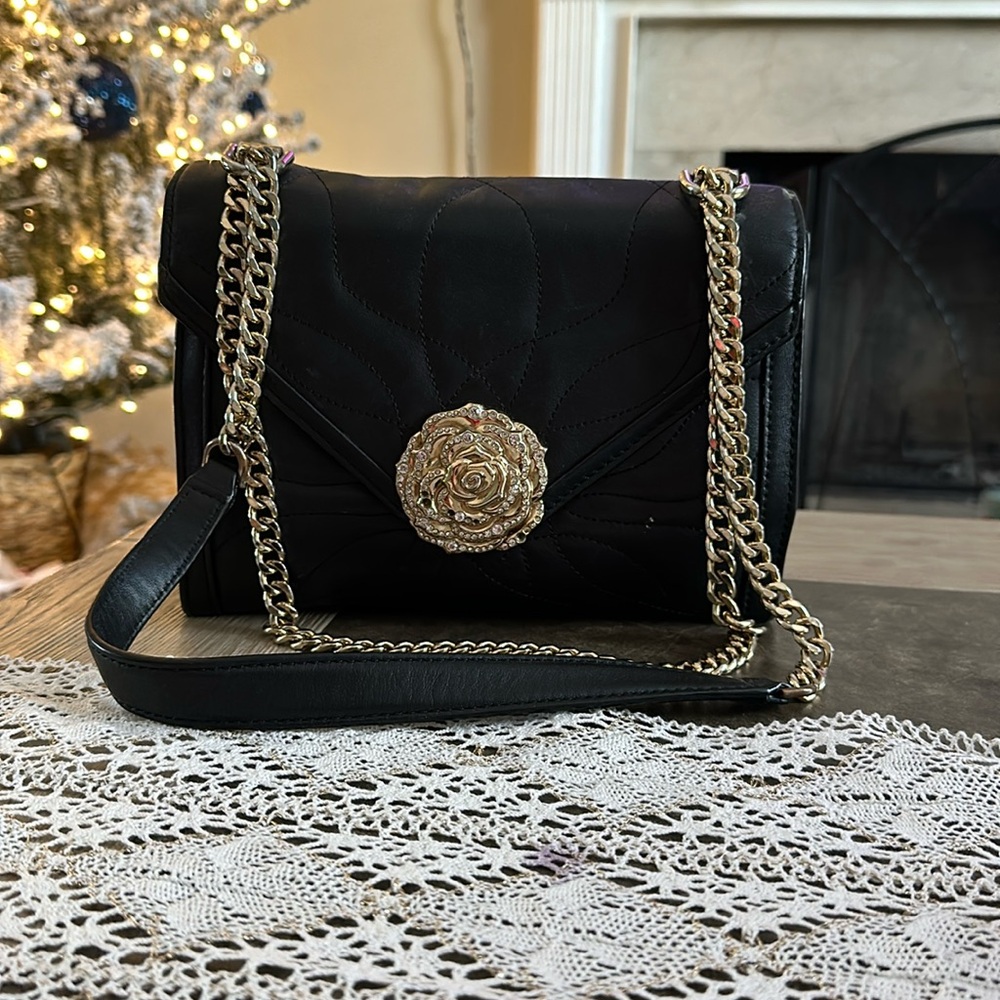 Rare Michael Kors gold chain and rose clasp shoulder bag